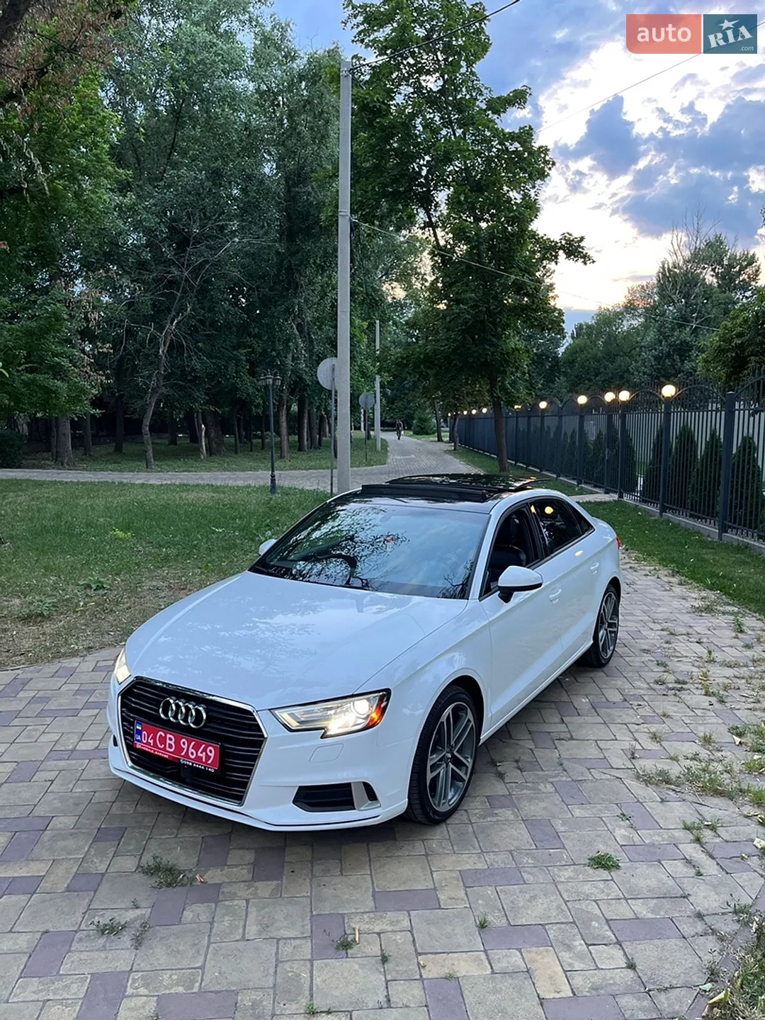 2017 Audi A3 - фото 1