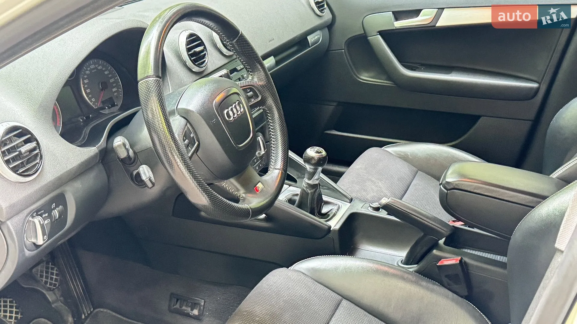 2011 Audi A3 - мініатюра 39