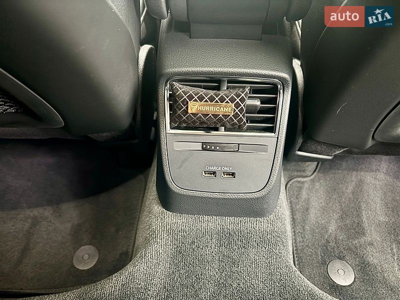 Седан Audi A3 2018 в Киеве