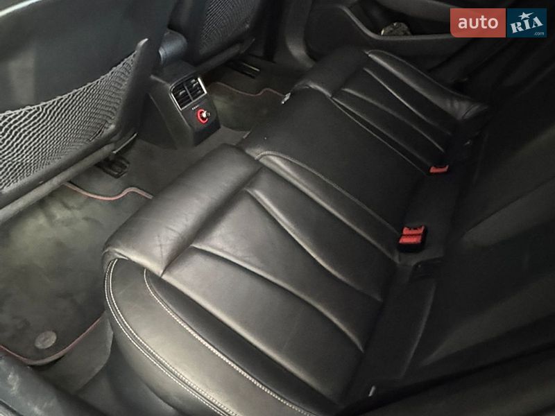 Седан Audi A3 2014 в Харькове