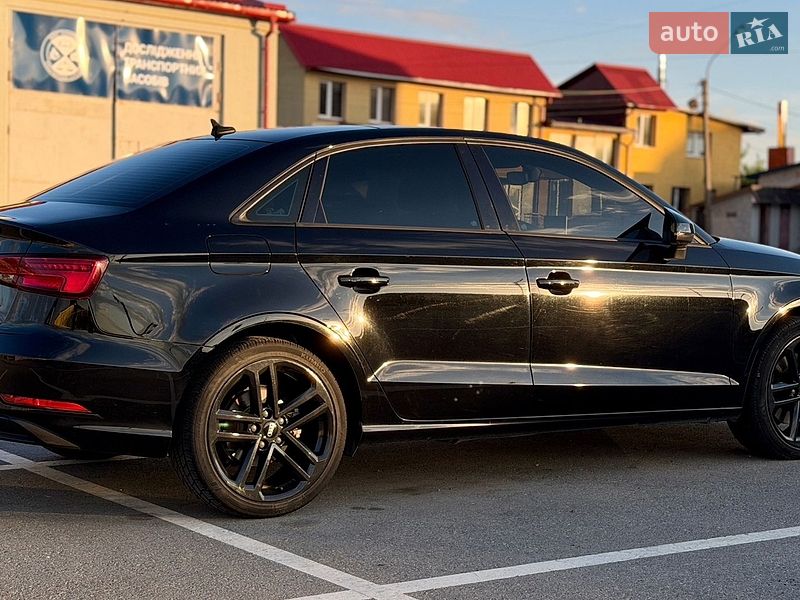 Седан Audi A3 2017 в Тернополі фото 31 Седан Audi A3 2017 в Тернополі
