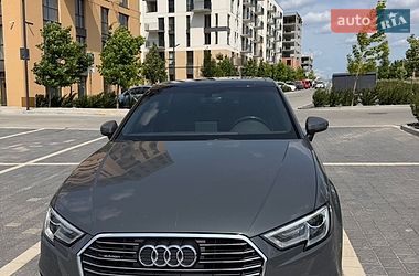 Хэтчбек Audi A3 2016 в Львове
