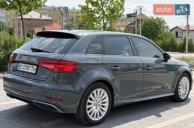 Хэтчбек Audi A3 2016 в Львове