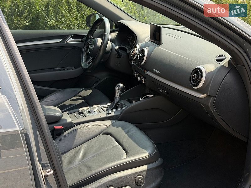 Хэтчбек Audi A3 2016 в Львове