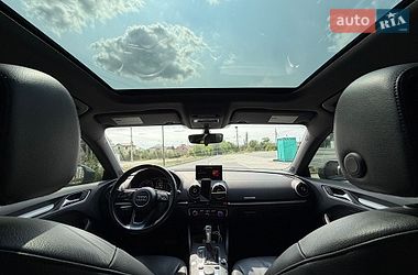 Хэтчбек Audi A3 2016 в Львове