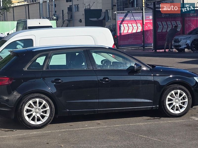 Хэтчбек Audi A3 2013 в Киеве фото 3 Хэтчбек Audi A3 2013 в Киеве