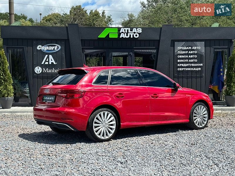 Хэтчбек Audi A3 2016 в Львове