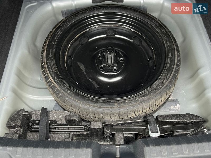 Седан Audi A3 2024 в Києві