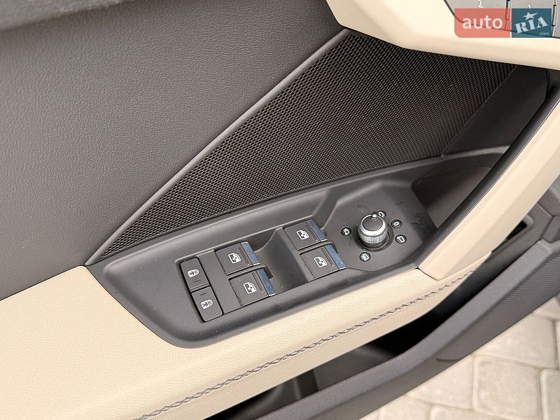 Седан Audi A3 2022 в Львові