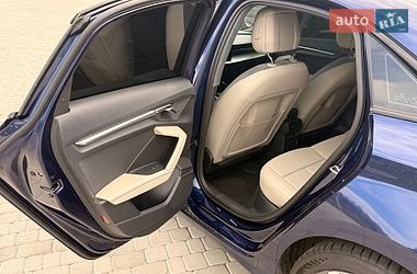 Седан Audi A3 2022 в Львові