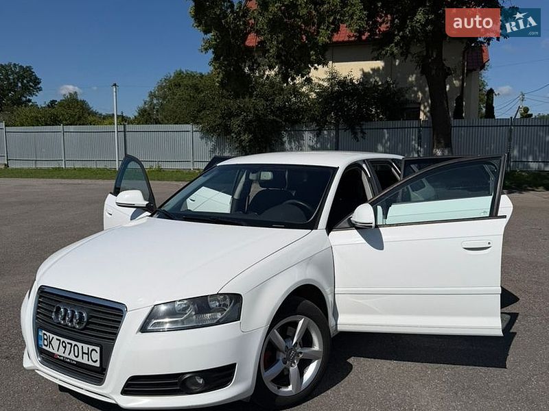 Хетчбек Audi A3 2010 в Тернополі фото 3 Хетчбек Audi A3 2010 в Тернополі