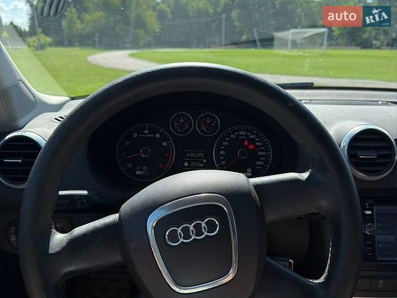 Хетчбек Audi A3 2010 в Тернополі фото 11 Хетчбек Audi A3 2010 в Тернополі