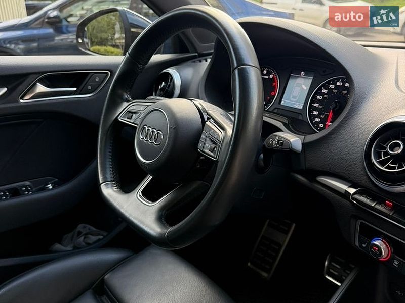 Седан Audi A3 2017 в Киеве фото 20 Седан Audi A3 2017 в Киеве