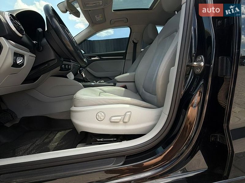 Седан Audi A3 2016 в Кривом Роге