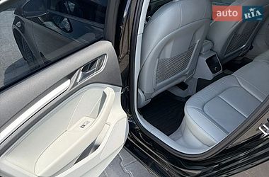 Седан Audi A3 2016 в Кривом Роге