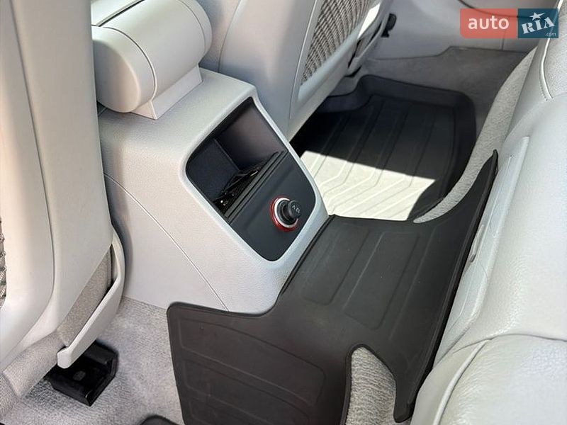Седан Audi A3 2016 в Кривом Роге