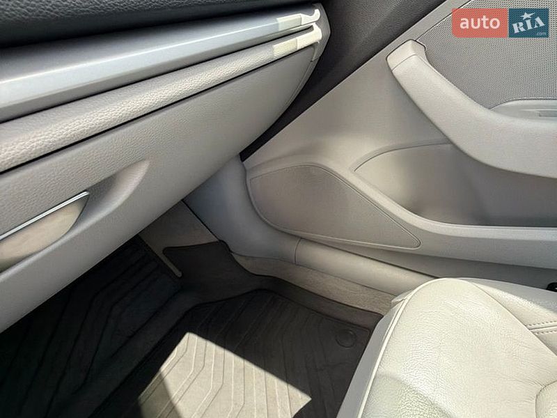 Седан Audi A3 2016 в Кривом Роге