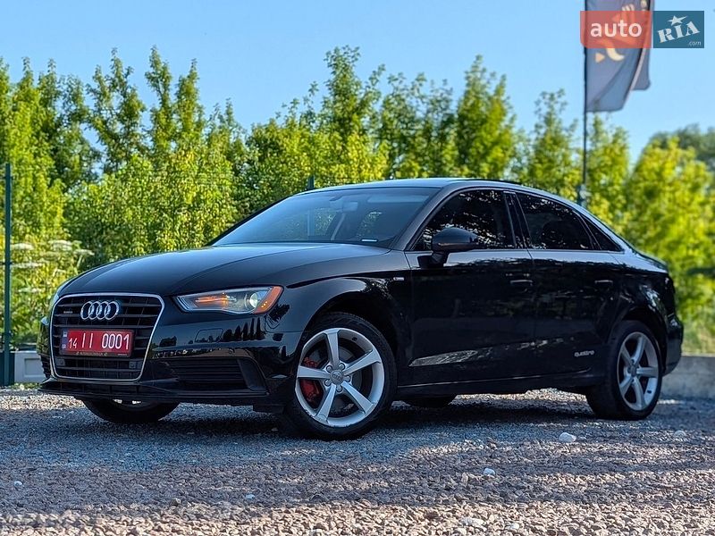 Седан Audi A3 2016 в Дрогобыче