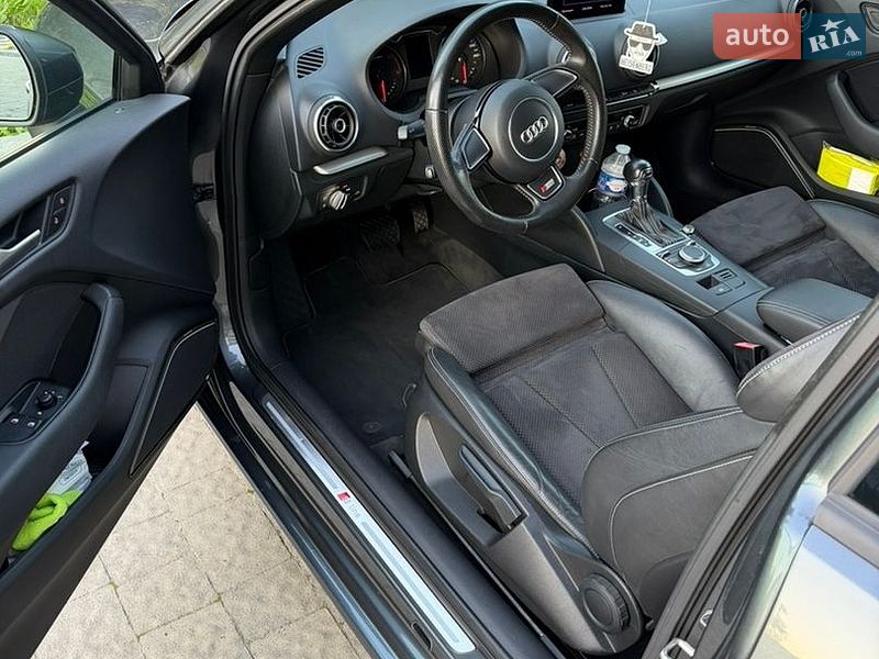 Хетчбек Audi A3 2013 в Новояворівську
