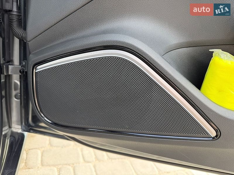 Хетчбек Audi A3 2013 в Новояворівську