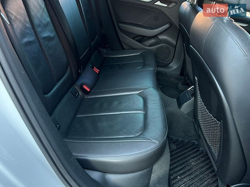 Седан Audi A3 2014 в Киеве