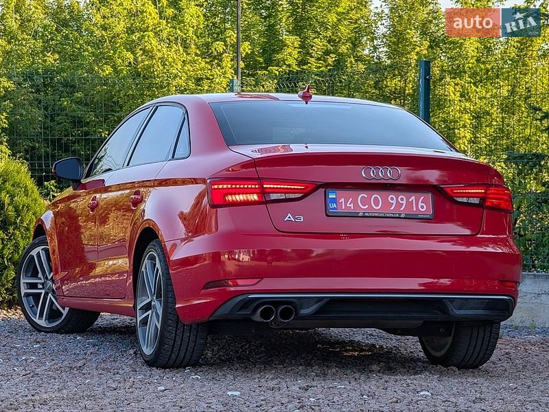 Седан Audi A3 2016 в Дрогобыче
