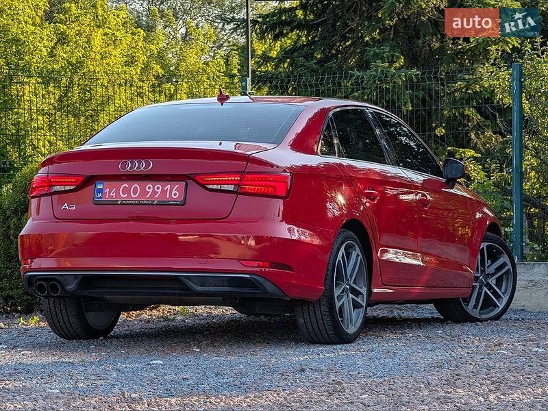 Седан Audi A3 2016 в Дрогобыче