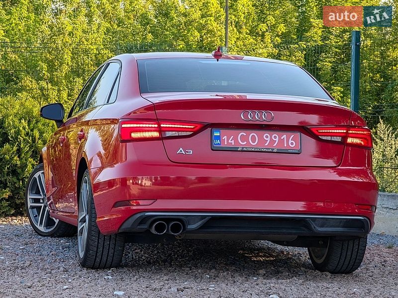 Седан Audi A3 2016 в Дрогобыче