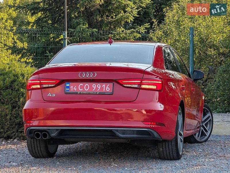 Седан Audi A3 2016 в Дрогобыче