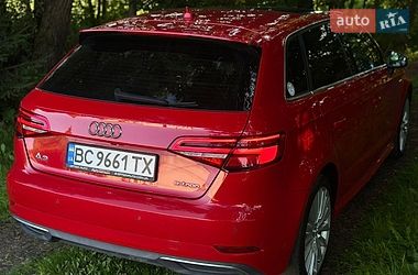 Седан Audi A3 2016 в Львові