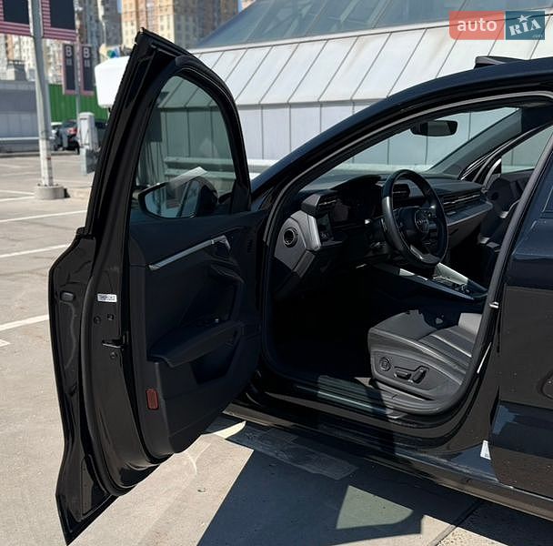 Седан Audi A3 2022 в Києві