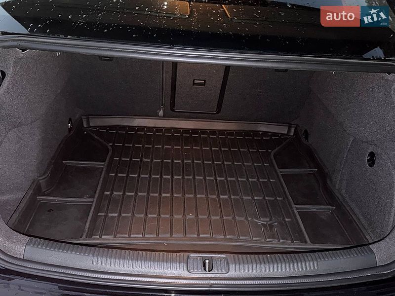 Седан Audi A3 2014 в Івано-Франківську