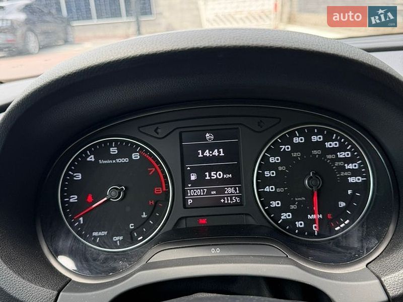 Седан Audi A3 2017 в Киеве