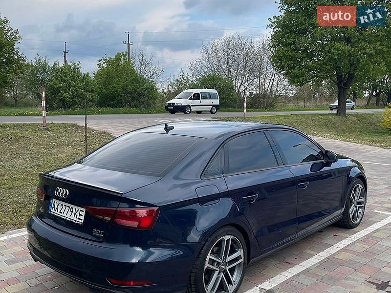 Седан Audi A3 2017 в Львові