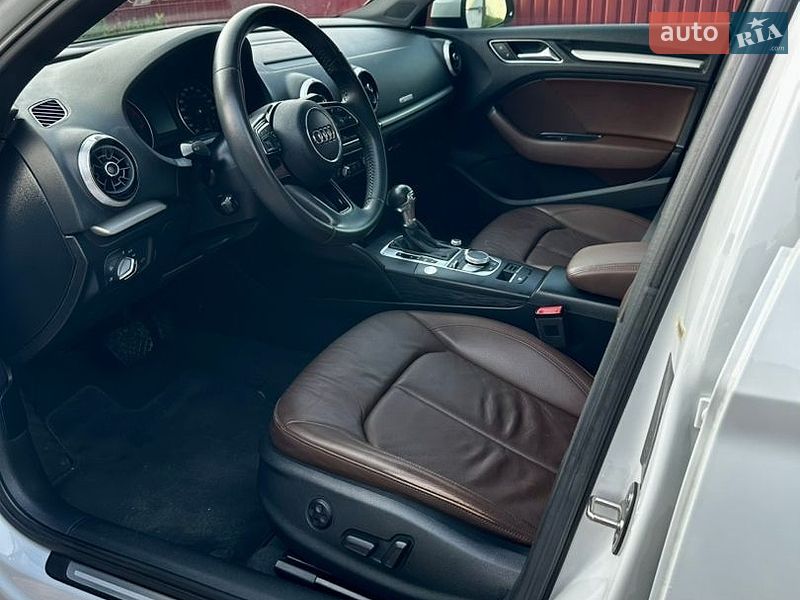 Седан Audi A3 2017 в Вінниці
