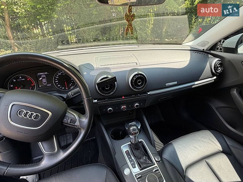 Седан Audi A3 2016 в Одесі