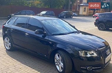 Хэтчбек Audi A3 2012 в Дрогобыче