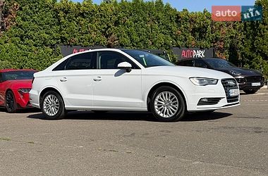 Седан Audi A3 2016 в Києві