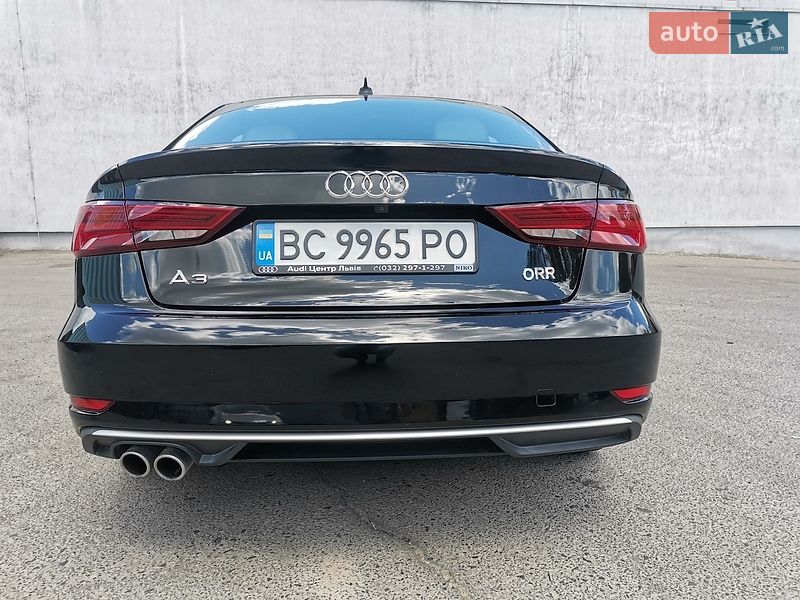 Седан Audi A3 2018 в Львові