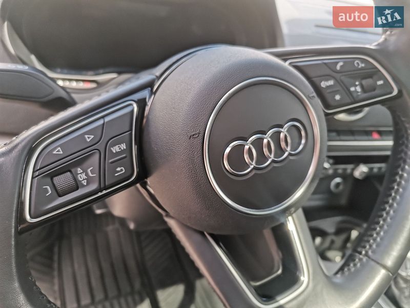 Седан Audi A3 2018 в Львові