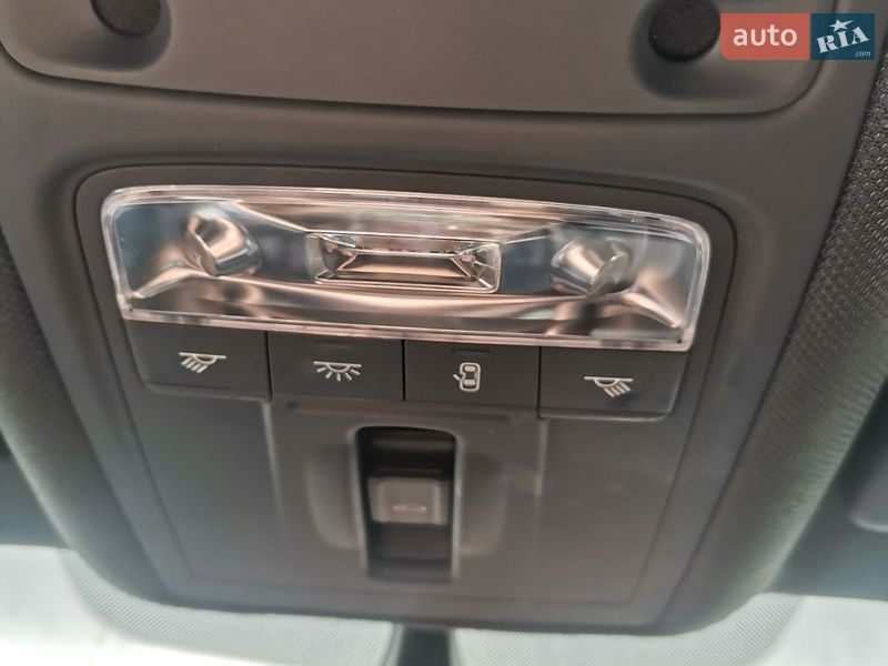 Седан Audi A3 2018 в Львові