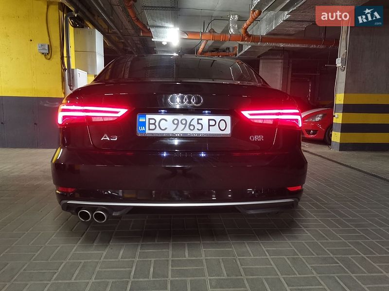 Седан Audi A3 2018 в Львові