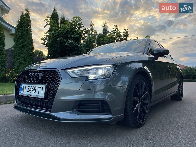 Седан Audi A3 2015 в Киеве