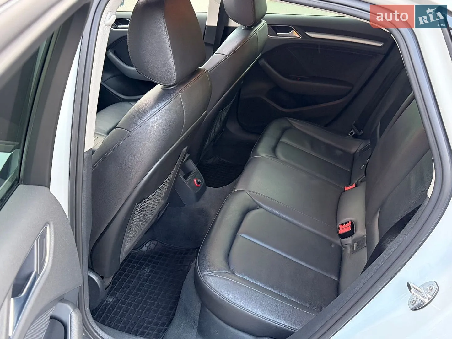 2016 Audi A3 - мініатюра 9