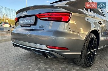 Седан Audi A3 2018 в Миколаєві
