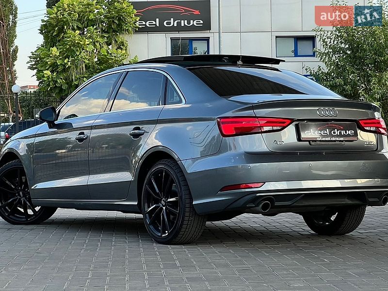 Седан Audi A3 2018 в Миколаєві