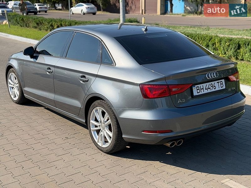 Седан Audi A3 2015 в Одессе