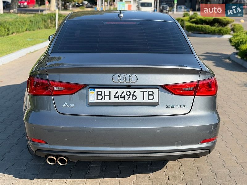 Седан Audi A3 2015 в Одессе
