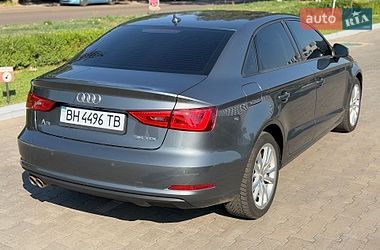 Седан Audi A3 2015 в Одессе
