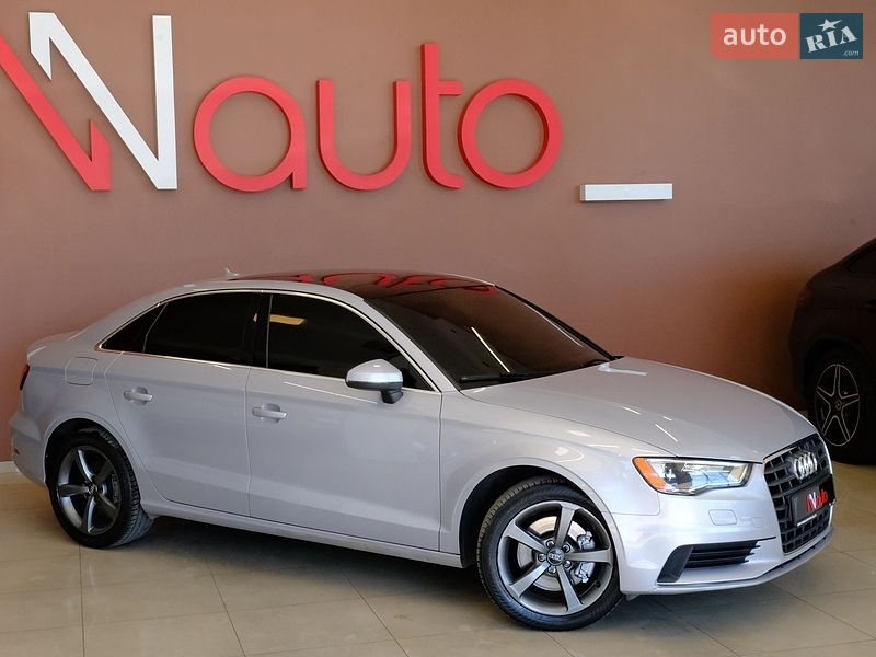 Седан Audi A3 2015 в Одессе